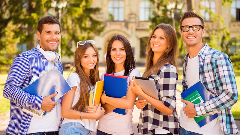 Top 7 Student Admission Software in 2024: Best Admission CRM to beat Enrollment targets